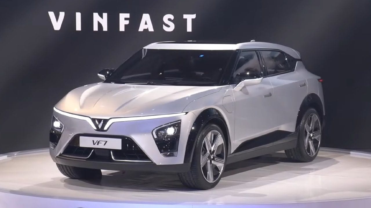 Bảng giá 5 dòng xe ôtô điện VinFast tại Việt Nam 2022