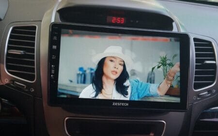 giai tri man hinh android kia sorento