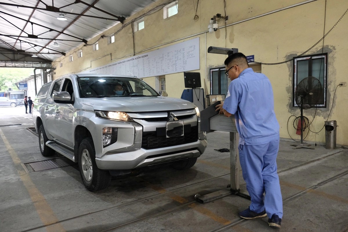 thực hiện quá trình đăng kiểm quá trình đăng kiểm bi gầm